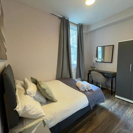 43 Kimberly Road Apartment London Eksteriør billede