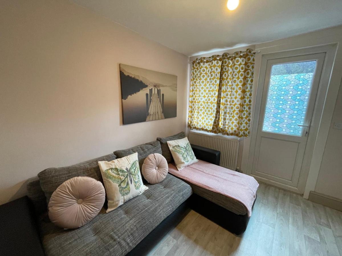 43 Kimberly Road Apartment London Eksteriør billede